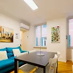 Casa Margot Ad Un Passo Dall'ariston Appartement