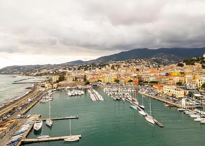 Appartamento Casa Margot Affianco Teatro Ariston Sanremo