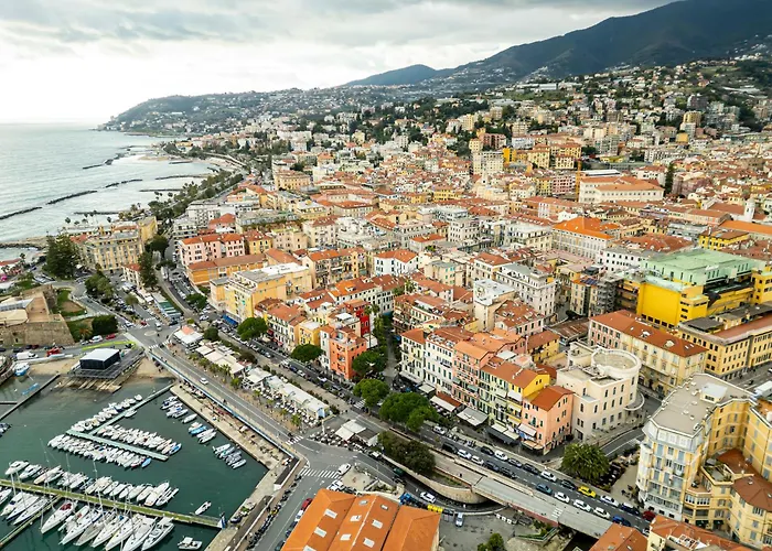 Casa Margot Affianco Teatro Ariston Appartamento Sanremo